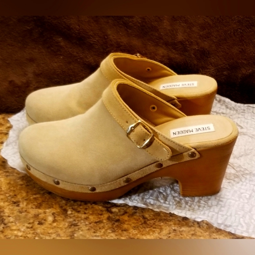 Steve Madden Beige Suede Clog Mules with Wood Heel